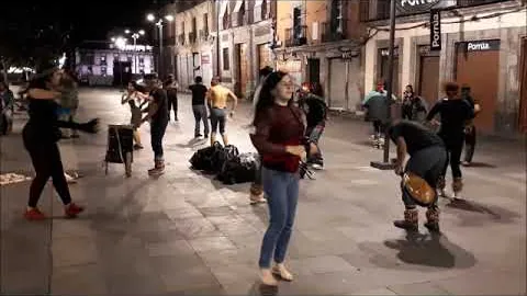 横滨1-0申花取胜，路易斯错失进球良机